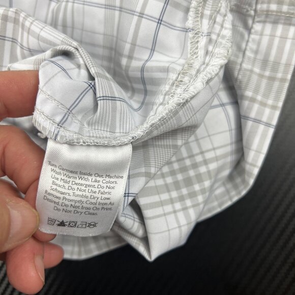 Eddie Bauer Mens Plaid Fishing Shirts Vented Back LOT OF 2 size XL Outdoor Hike - Picture 8 of 16